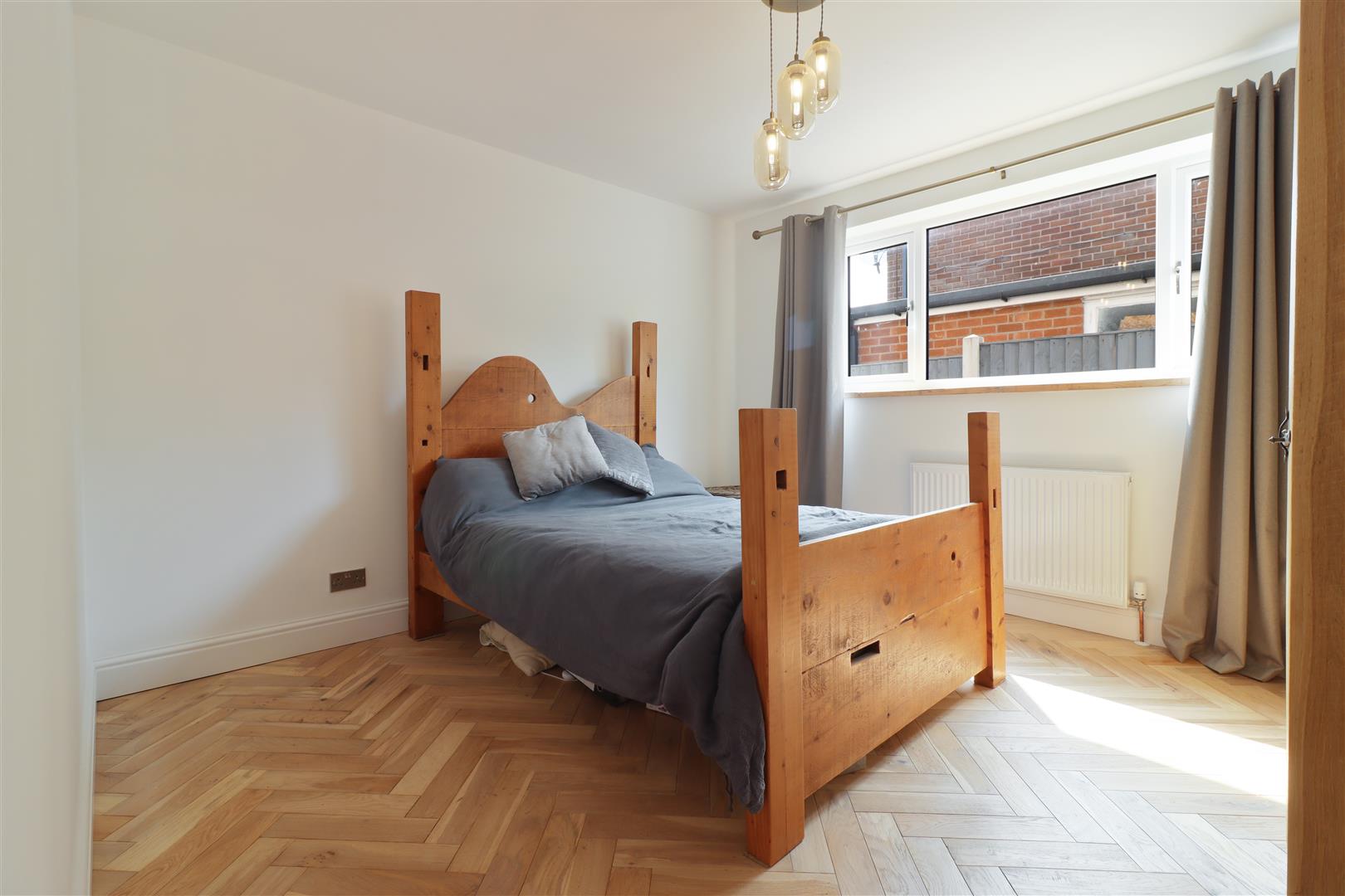 Woodland Grove, Chesterfield